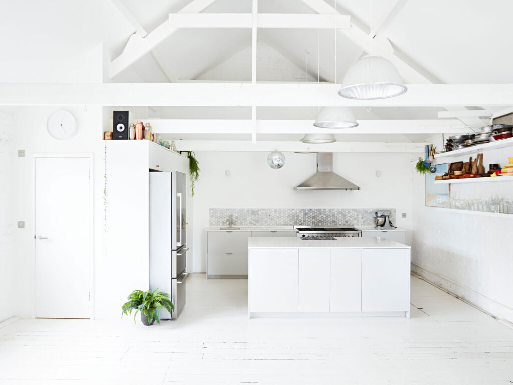 Kemble House daylight food and drink photography studio in south London, forest hill, SE23, to rent or hire